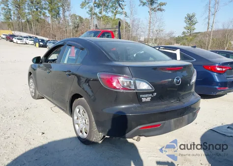 2010 Mazda Mazda3 I Sport z USA, uszkodzony, nr VIN JM1BL1SF7A1261516